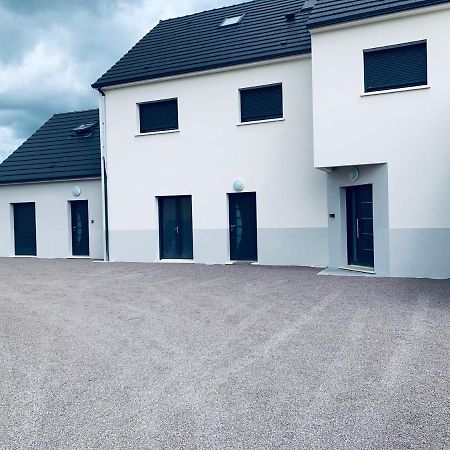 Loft Evasion , Parking Gratuit , 5 Min Auxerre Apartment โมเนโต ภายนอก รูปภาพ