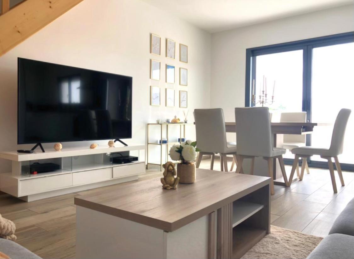 Loft Evasion , Parking Gratuit , 5 Min Auxerre Apartment โมเนโต ภายนอก รูปภาพ